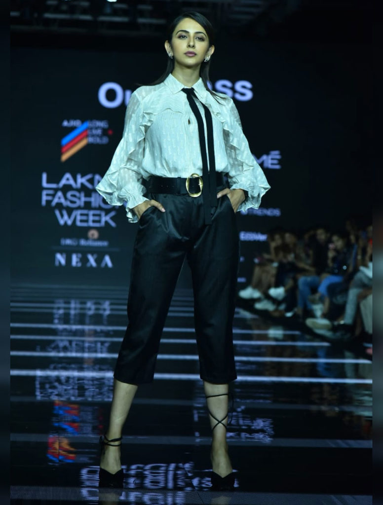 rakul preet singh lakme fashion week 2020