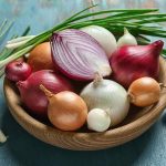 Health Benefits of Eating Onions in Summer