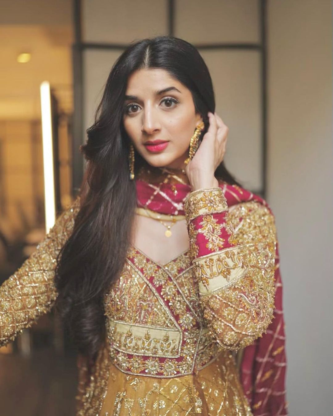 Mawra Hocane beautiful pakistani actress