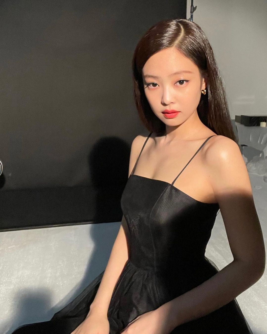 Jennie Kim singer model