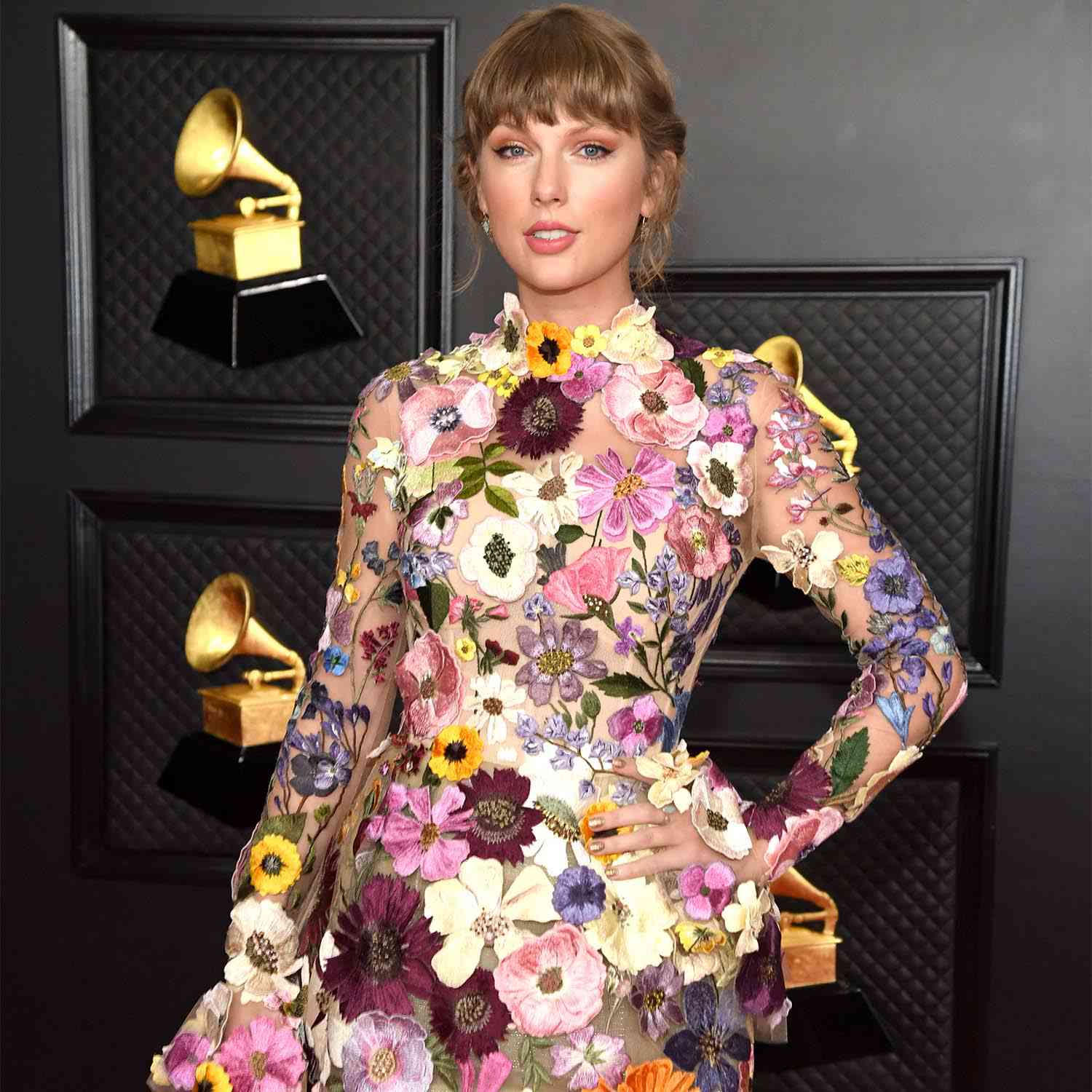 Taylor Swift’s Iconic Grammys Embellished Gown