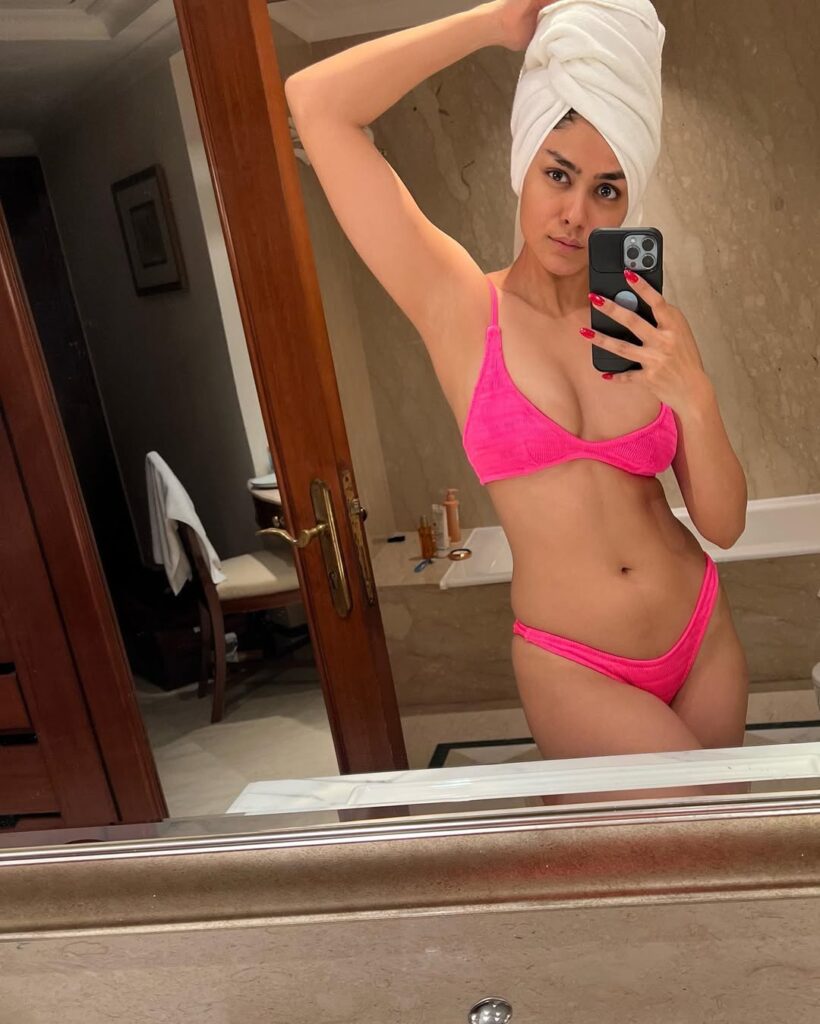Mrunal Thakur Bathroom Selfie in Bikini