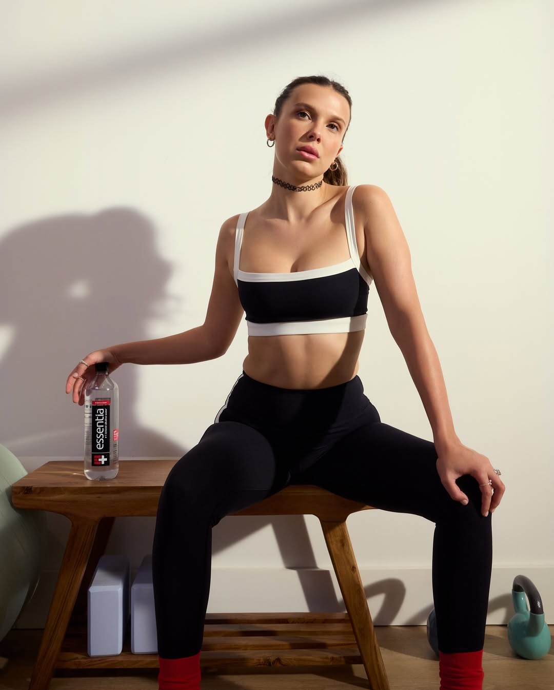 Millie Bobby Brown Abs Navel Pics