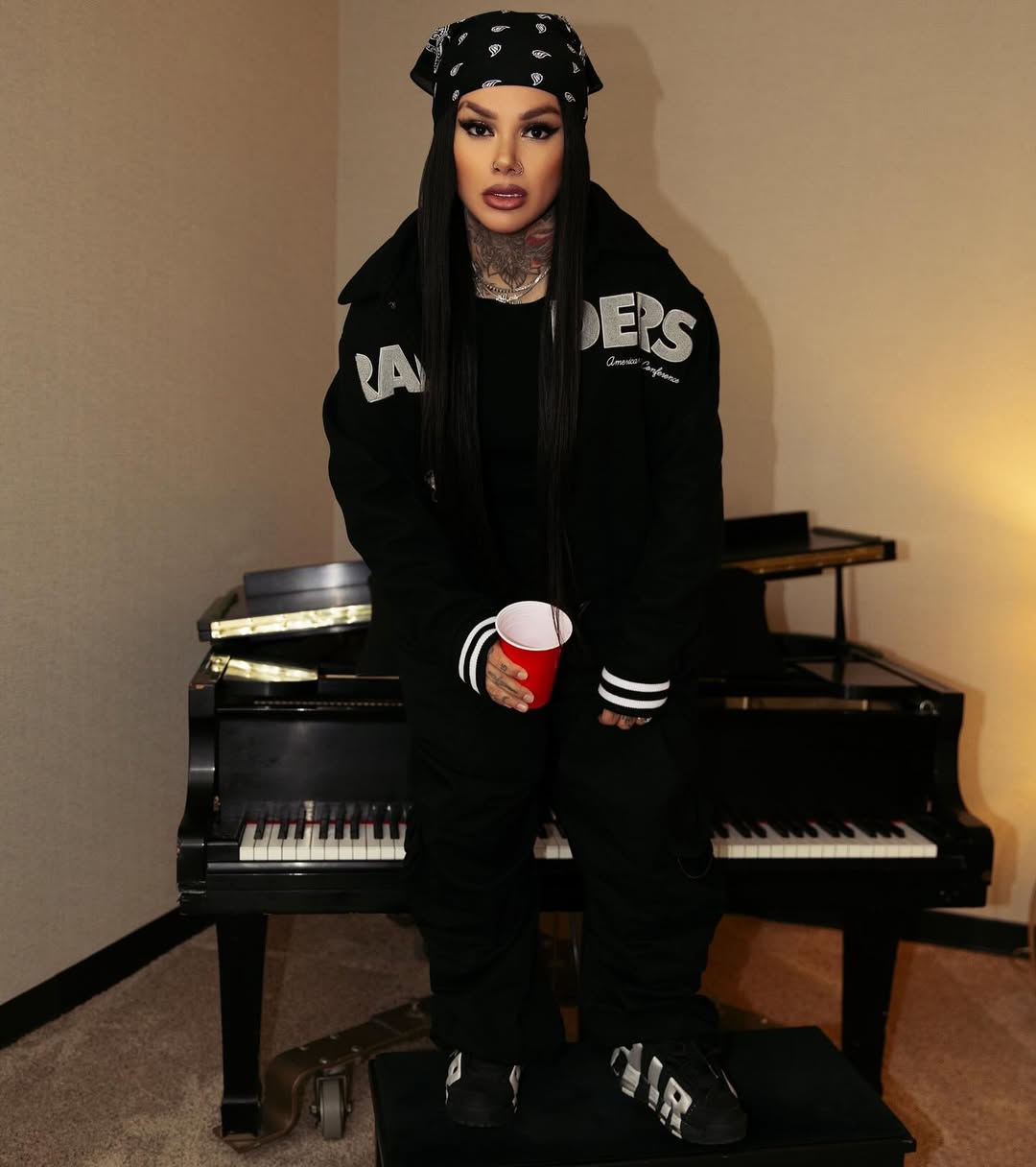 Snow Tha Product