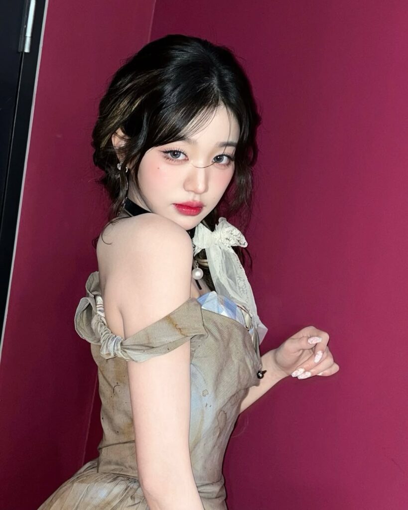 Jang WonYoung