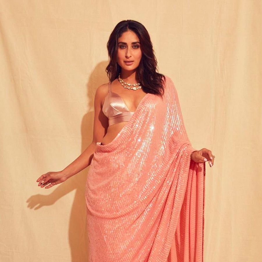 Stylish Looks of Kareena Kapoor in a Saree
