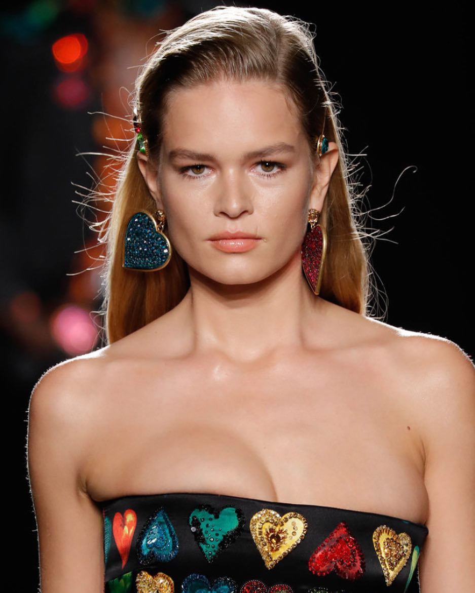 Anna Ewers