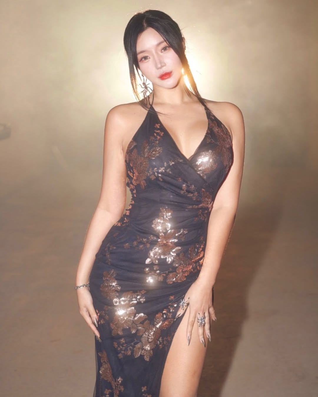 Goeun (고은)